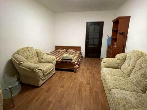 квартира за адресою Бориса Гмирі вул., 14-Б