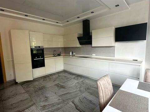 квартира за адресою Соборна вул., 8