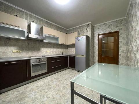 квартира по адресу Миколы Бажана просп., 16