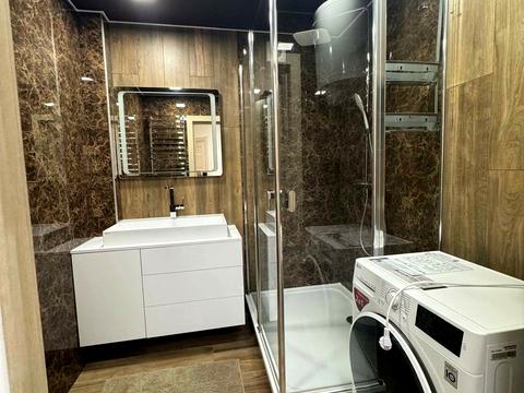 квартира за адресою Автокразівський бульв., 8