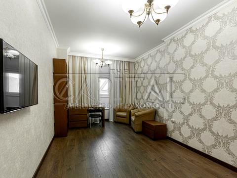коммерческая по адресу Кловский спуск, 7a