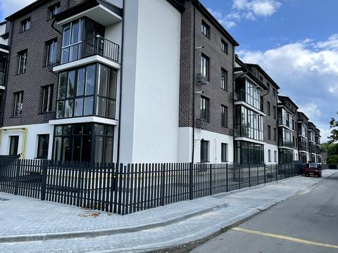 квартира за адресою Євгена Патона вул. (Сергія Лазо), 8