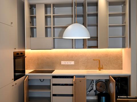квартира по адресу Вице-адмирала Азарова ул. (Вице-адмирала Азарова), 8