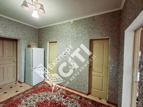 будинок за адресою Виноградна