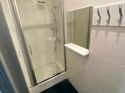 комерційна за адресою Глибочицька вул., 17
