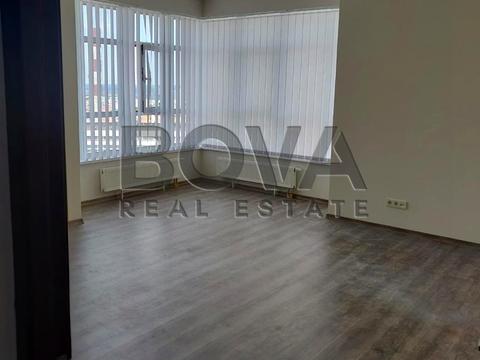 комерційна за адресою Кловський узвіз (Кловський), 7a