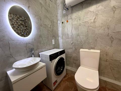 квартира за адресою Романа Левицького вул., 3