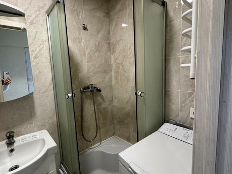 квартира за адресою Машинобудівна вул., 41