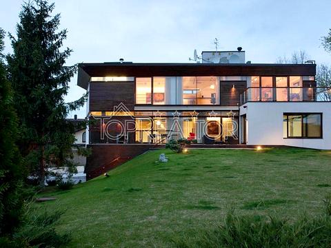 будинок за адресою Білої Акації вул., 20