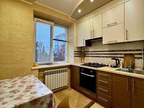 квартира за адресою Героїв України просп. (Героїв Сталінграду), 6