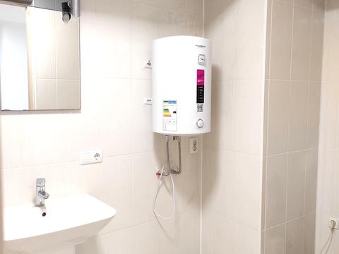 комерційна за адресою Ніни Строкатої вул. (Буніна), 20