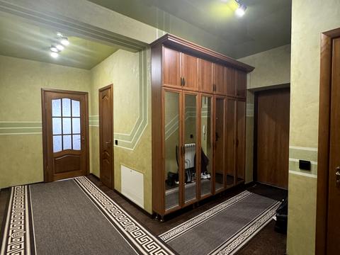 квартира за адресою Володимира Великого вул., 10
