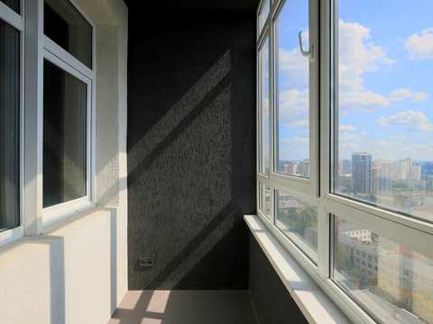 комерційна за адресою Київ, Євгена Коновальця вул. (Щорса), 44-А
