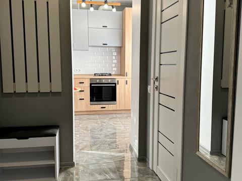квартира за адресою Машинобудівників вул., 27