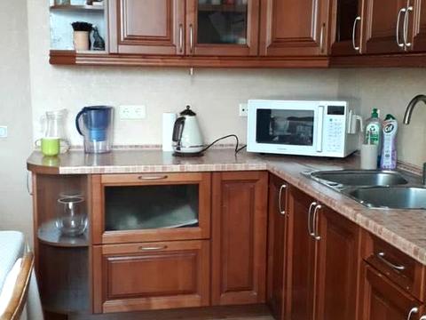 квартира за адресою Анни Ахматової вул., 13