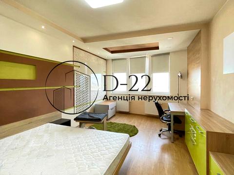 квартира по адресу Ревуцкого ул., 7-В