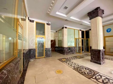 коммерческая по адресу Леси Украинки бульв., 30В