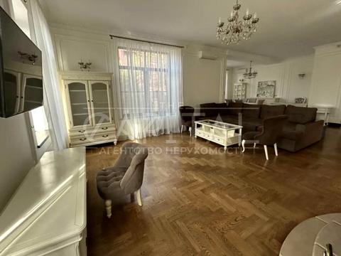 дом по адресу Стежки ул., 3А