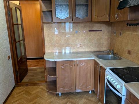 квартира за адресою Старицького вул., 12