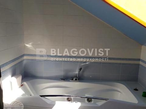 будинок за адресою Івана Багряного вул.