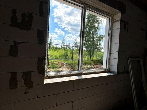 будинок за адресою Успішна
