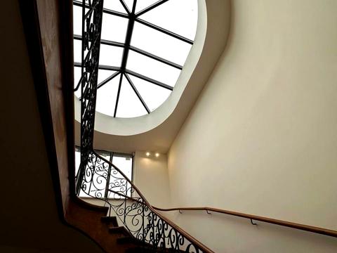 комерційна за адресою Григоровича, 8