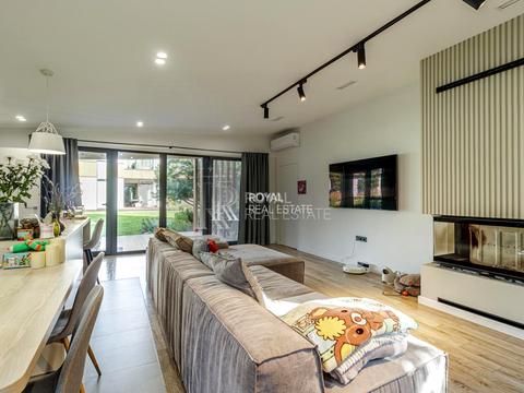 дом по адресу Зелена