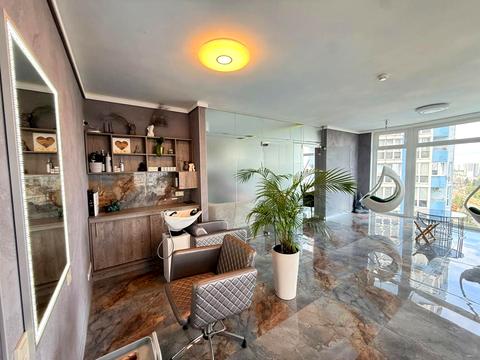 комерційна за адресою Соборності просп. (Возз'єднання), 30