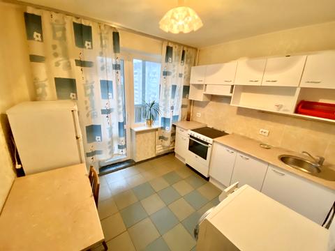 квартира за адресою Голосіївський просп. (40-річчя Жовтня), 15-Б