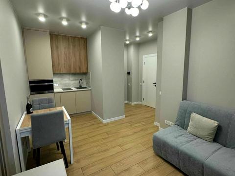 квартира за адресою Тадея Рильського бульв., 1