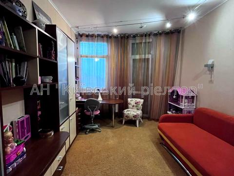 квартира за адресою Євгена Коновальця вул. (Щорса), 36-Б