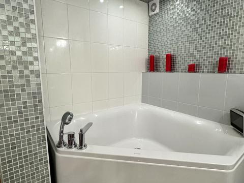 квартира за адресою Рибальська вул., 8