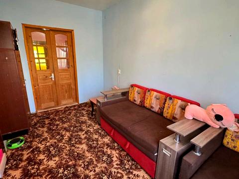 будинок за адресою Небесної Сотні просп. (Маршала Жукова)