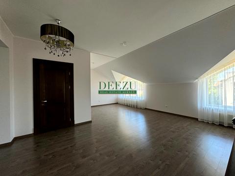 будинок за адресою смт. Козин, Миру вул.