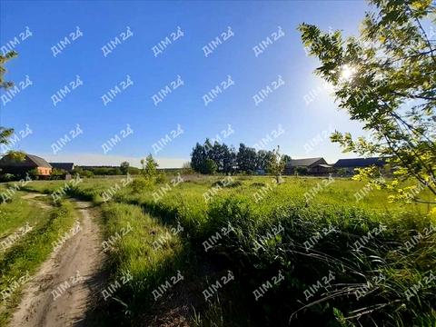 ділянка за адресою Центральна, 1