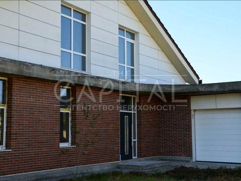 будинок за адресою Першотравнева вул.