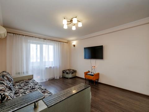 квартира за адресою Автозаводська вул., 25