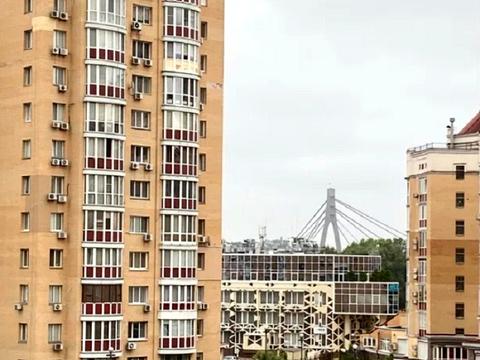 квартира по адресу Владимира Ивасюка просп. (Героїв Сталінграду), 6