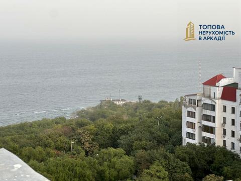 квартира за адресою Каркашадзе пров. (Цегляний), 7