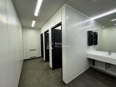 комерційна за адресою Науки просп., 40