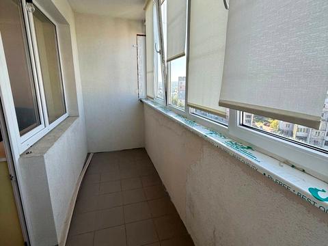 квартира за адресою Василя Симоненка вул., 33