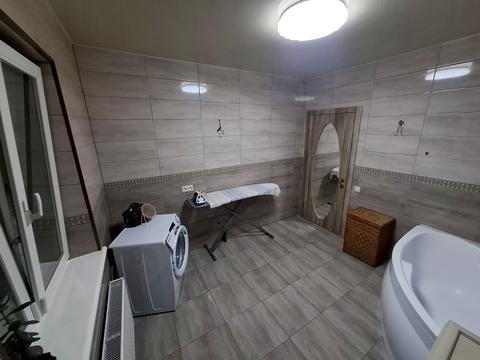 будинок за адресою Залізнична вул., 1