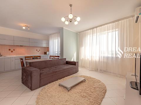 квартира за адресою Героїв полку "Азов" вул. (Маршала Малиновського), 8