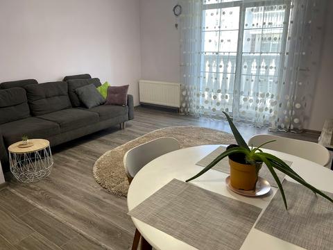 квартира за адресою Михайла Максимовича вул. (Онуфрія Трутенка), 26