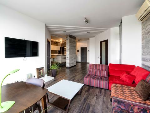 квартира за адресою Дніпровська набережна вул., 14