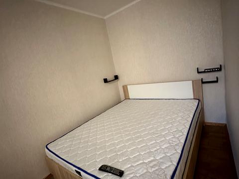 квартира за адресою Святошинська пл., 1