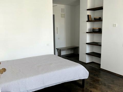 квартира за адресою Верховної Ради бульв., 21