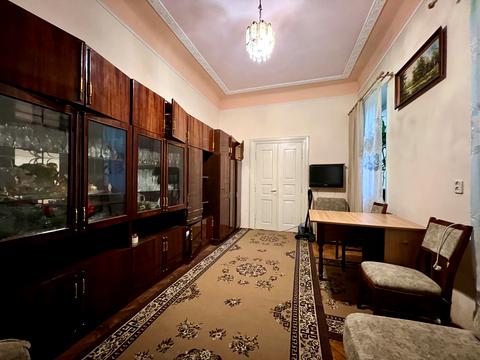квартира по адресу Кобылянской ул., 12