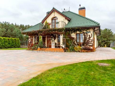 будинок за адресою Озерна, 1