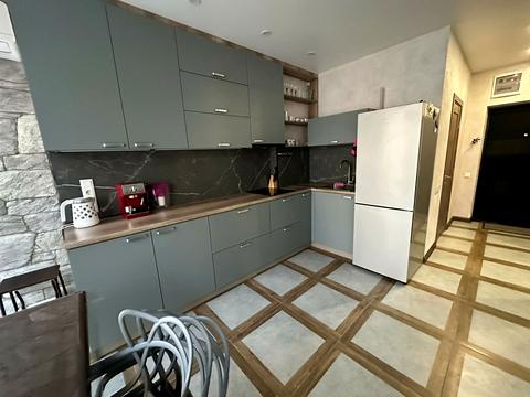 квартира по адресу Небесной Сотни просп. (Маршала Жукова), 111